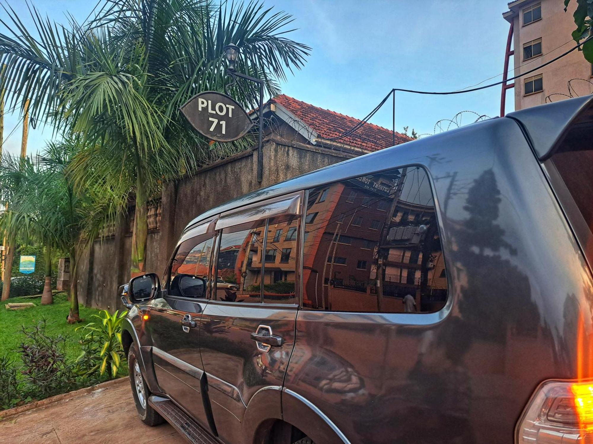 Tgs Homestay Кампала Екстериор снимка